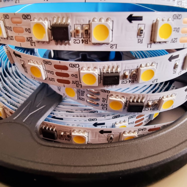 Warm White WS2811 Pixel LED Strip – 5 Meter Roll (12V)